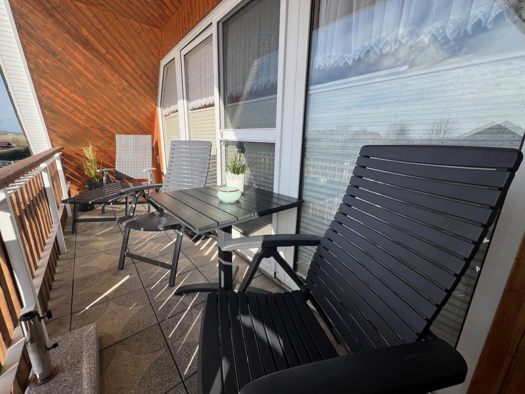 Ferienwohnung Lara "Im Herzen Von Ostfriesland" Osteel Exterior photo